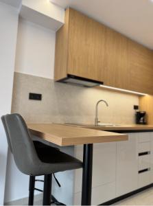 Η κουζίνα ή μικρή κουζίνα στο Academia Suites +10 φωτογραφίες