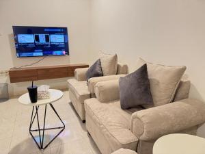 Χώρος καθιστικού στο Al Qurashi Residences Al Nakhil Dammam