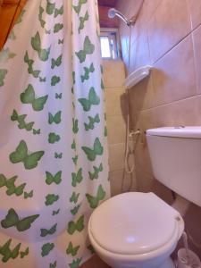 Et badeværelse på Cabañas Alpinas San Pedro