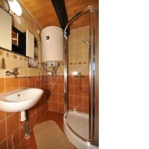 Phòng tắm tại Privát Evi 166 +15 ảnh