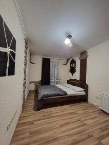 Ένα ή περισσότερα κρεβάτια σε δωμάτιο στο 4 Кімнатні Апартаменти в Центрі, вул Незалежності, 5