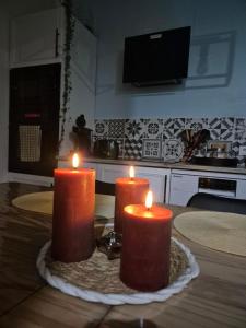 Μια τηλεόραση ή/και κέντρο ψυχαγωγίας στο Le Millésime +1 φωτογραφίες