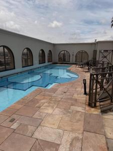 Bazén v ubytování Flat Mercure São Caetano Perfeito para sua Estadia nebo v jeho okolí