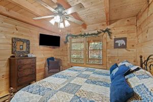 Ένα ή περισσότερα κρεβάτια σε δωμάτιο στο Timber Lodge