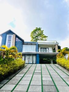 Το κτήριο όπου στεγάζεται  η βίλα