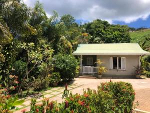 Zahrada ubytování Sunbird Bungalow