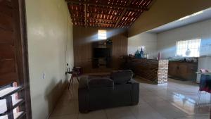 Un lugar para sentarse en Casa Praia & Piscina da Hora