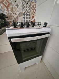 Кухня или мини-кухня в Casa Completa Sossego Wifi Pet Criança
