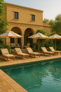 Hồ bơi trong/gần Hotel Boutique a metros del Río