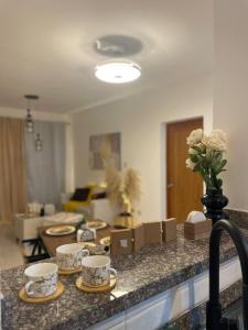 Χώρος καθιστικού στο Modern 3-bedroom apartment in a gated residential community