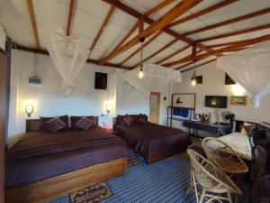 Posezení v ubytování Ella Black Bridge View Cottage Sri Lanka