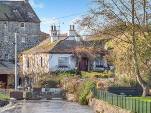 a house next to a river in a village at 3 Bed in Bruree oc-i207 in Brú Rí