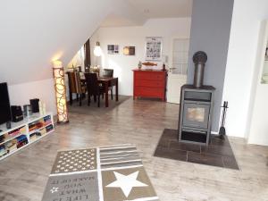 Η κουζίνα ή μικρή κουζίνα στο Kranichnest