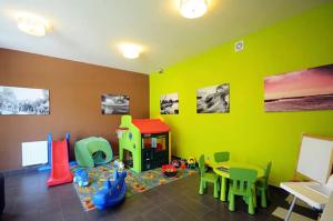 Posedenie v ubytovaní Apartament Sedina Osiedle Polanki