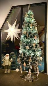 Φωτογραφία από το άλμπουμ του LaKadisa pe Lac σε Porumbacu de Jos