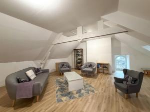 Foto sihtkohas Valognes asuva majutusasutuse La Pierre de Valognes à 4 min de la gare galeriist