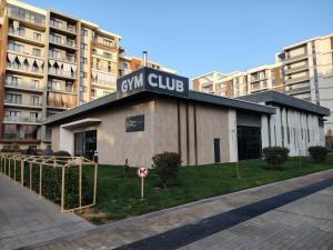 Το κτήριο όπου στεγάζεται  το διαμέρισμα