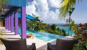 Hồ bơi trong/gần Mare Blu Villa- Breathtaking Ocean Views Luxurious Pool Sprawling Layout