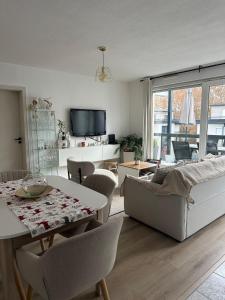 Galería fotográfica de F2 Cosy avec Terrasse à deux pas du centre de Mulhouse en Mulhouse