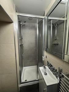 Et badeværelse på The Victorian lodge