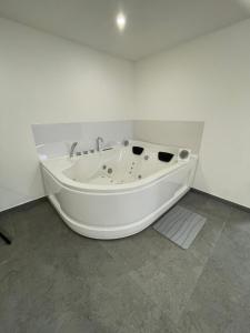 Φωτογραφία από το άλμπουμ του Suite La Madonnina σε Mesagne +24 φωτογραφίες