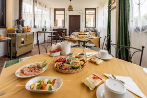 Φαγητό σε αυτό το κατάλυμα σε φάρμα ή κάπου εκεί κοντά