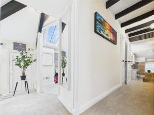 TV a/nebo společenská místnost v ubytování Aisling House + 1 fotografie