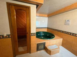 Ванна кімната в Lavid Hotel Palacio Real