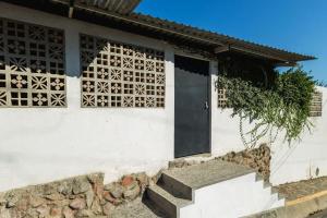 Το κτήριο όπου στεγάζεται  το διαμέρισμα +7 φωτογραφίες