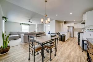 Afbeelding uit fotogalerij van Explore Temecula Wine Country! Mtn-View Home in Wildomar