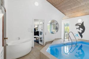 Πισίνα στο ή κοντά στο 100-Thisted-Kapelvej-1