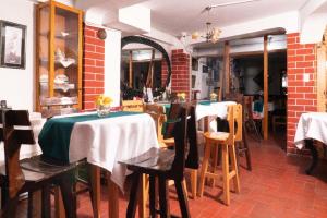 Khu vực ghế ngồi tại Villa Betty B&B