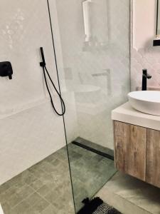 Ένα μπάνιο στο Mill Park Escape