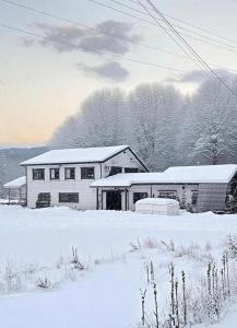 A Lucky Hostel durante el invierno