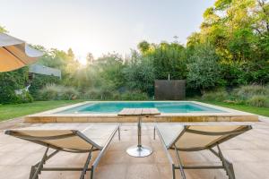 Swimmingpoolen hos eller tæt på Amanecer en Chacras