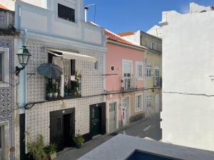 El edificio en el que está el departamento