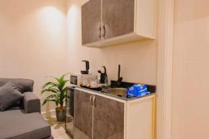 Η κουζίνα ή μικρή κουζίνα στο ميامي هوستيل +46 φωτογραφίες