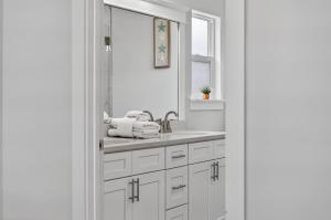 Φωτογραφία από το άλμπουμ του New Construction - West End PCB - Gated Neighborhood - FLPCB63 σε Panama City Beach +26 φωτογραφίες