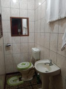 Ένα μπάνιο στο pousada top mix apt303 +2 φωτογραφίες