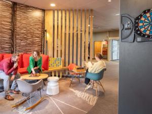 Khu vực ghế ngồi tại ibis Nantes Centre Tour Bretagne