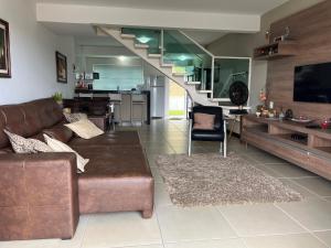 Χώρος καθιστικού στο Refúgio Escarpas do Lago Mirante 1702