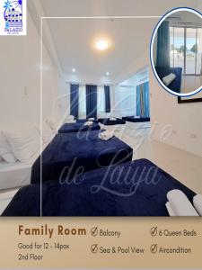 Giường trong phòng chung tại Palazio De Laiya Resort Hotel