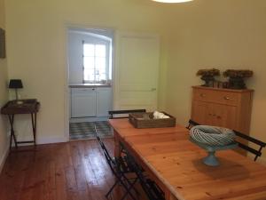 Φωτογραφία από το άλμπουμ του Apartment in Serrières with Alps View Pool σε Serrières-en-Chautagne