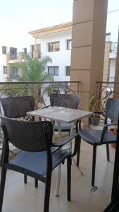 Balkón nebo terasa v ubytování Beautiful 3BR apartment in Hay Riad Rabat