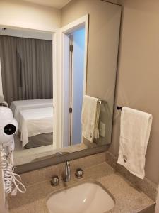 Ένα μπάνιο στο ARTE STUDIOS