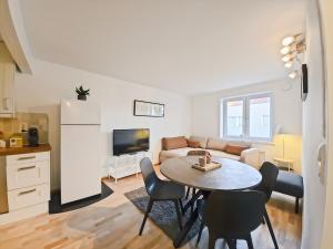 Kuchyň nebo kuchyňský kout v ubytování Central 2BR by Stavanger BnB - Pedersgata 55