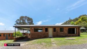 Tòa nhà nơi nhà nghỉ dưỡng tọa lạc