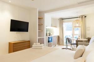 Μια τηλεόραση ή/και κέντρο ψυχαγωγίας στο Vacança beach