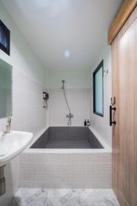 Ένα μπάνιο στο Just A Nap Khaoyai