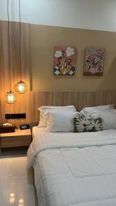 Ένα ή περισσότερα κρεβάτια σε δωμάτιο στο Summerville Homes +9 φωτογραφίες